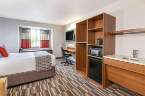  Microtel Inn & Suites by Wyndham Pittsburgh Airport  Робинсон Тауншип